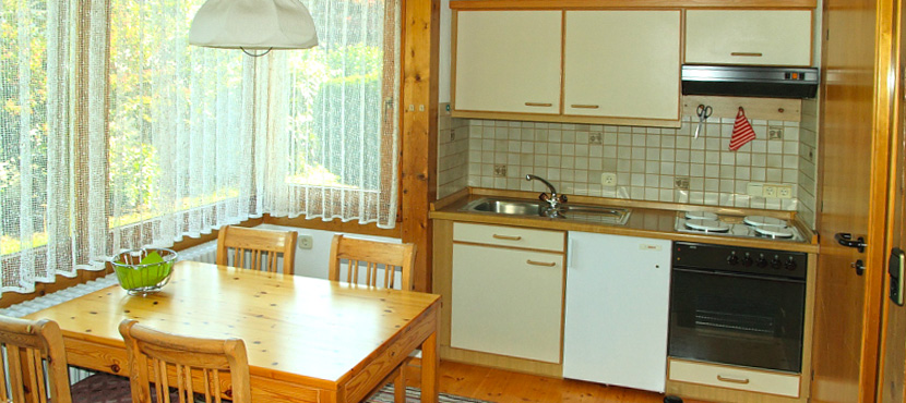 Küche - Essbereich, Ferienwohnung Ost - Landhaus Schwaben Hayingen